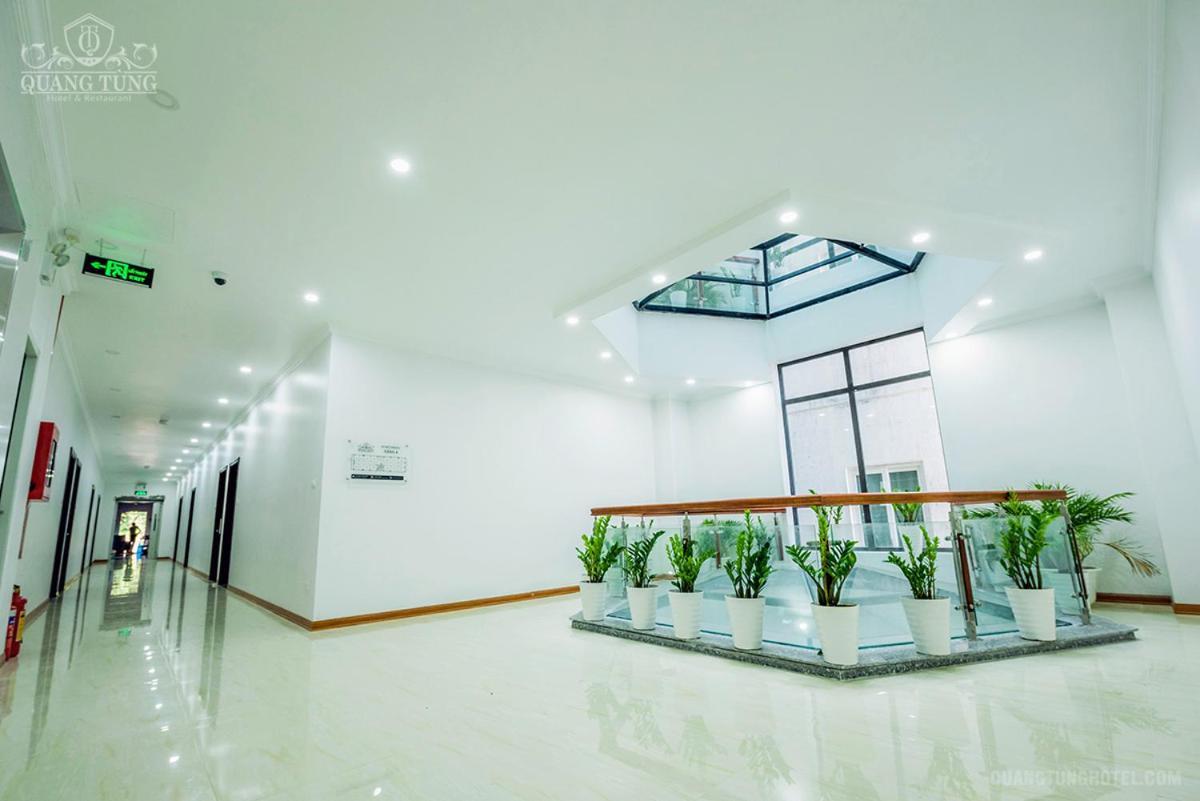 Quang Tung Hotel Dong Khe Sau Buitenkant foto
